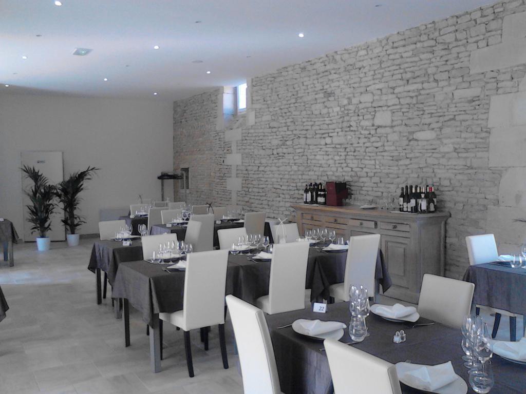 Auberge De La Luzerne Bernieres-sur-Mer Ngoại thất bức ảnh