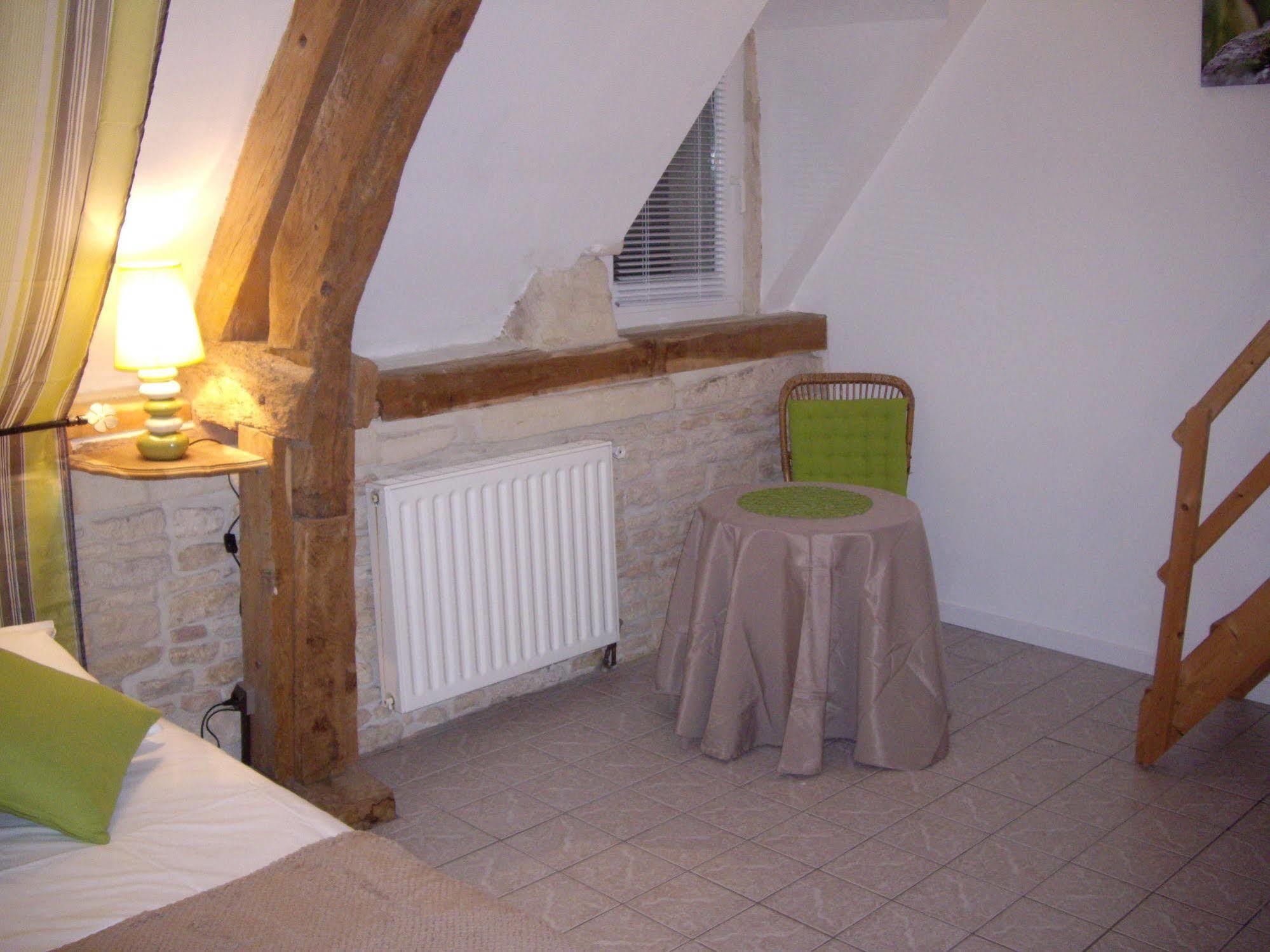 Auberge De La Luzerne Bernieres-sur-Mer Ngoại thất bức ảnh